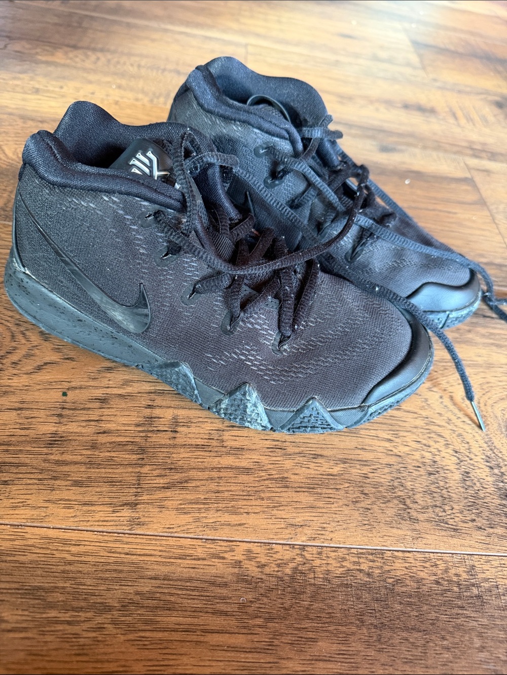 Nike Kyrie Kids Black High-Top Sneakers